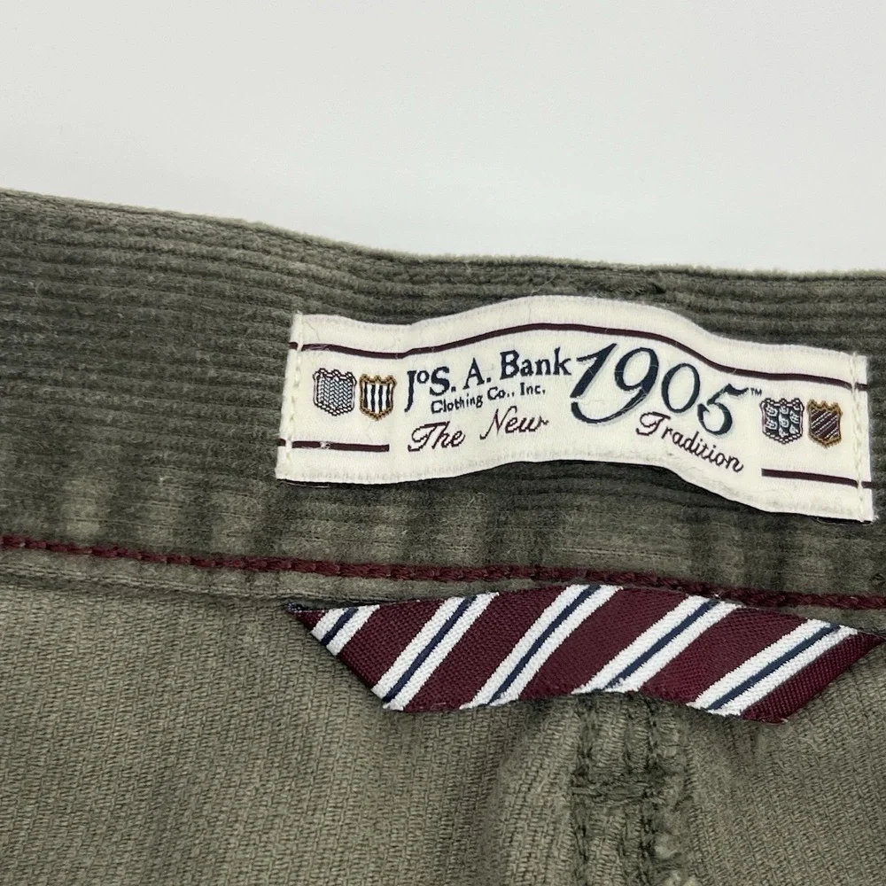Jos A Bank Corduroy Pants Mens 35 x 32 Flat Front Straight Leg Khaki Green